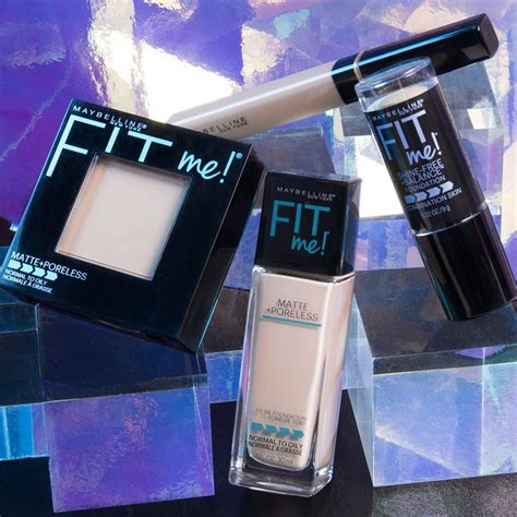 Face Makeup – Foundation, Primers & Blushes.
